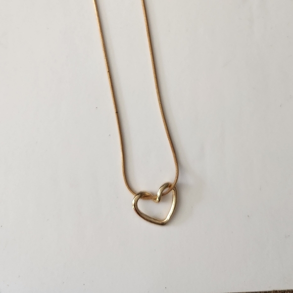 Accessories - Delicate Gold Accessory with Thin Design